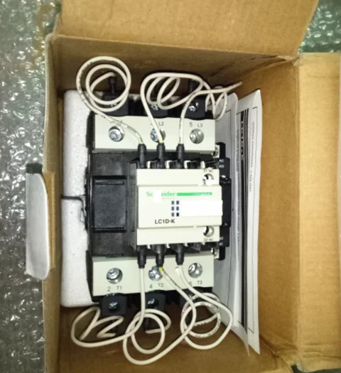 

LC1-DWK12M7C, LC1DWK12M7C контактор конденсатора