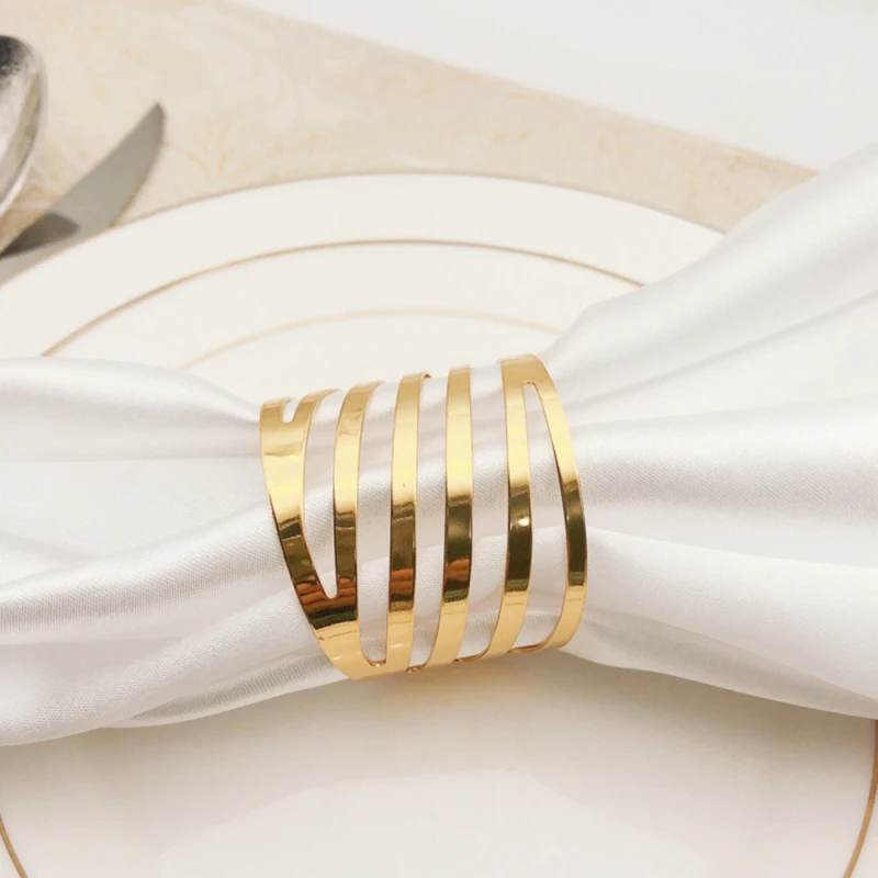 

6PCS Back Pattern Wedding Napkin Rings Table Decoration Hollow Out Family Gatherings Everyday Use Napkin Buckle Holder
