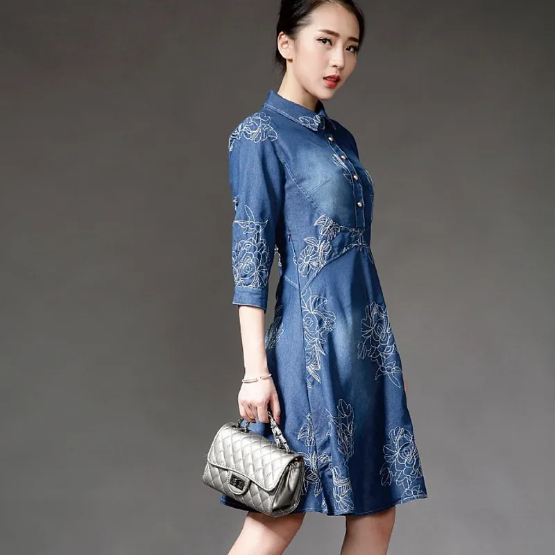 Подиумные модные женские платья свободного кроя с цветочной вышивкой в народном