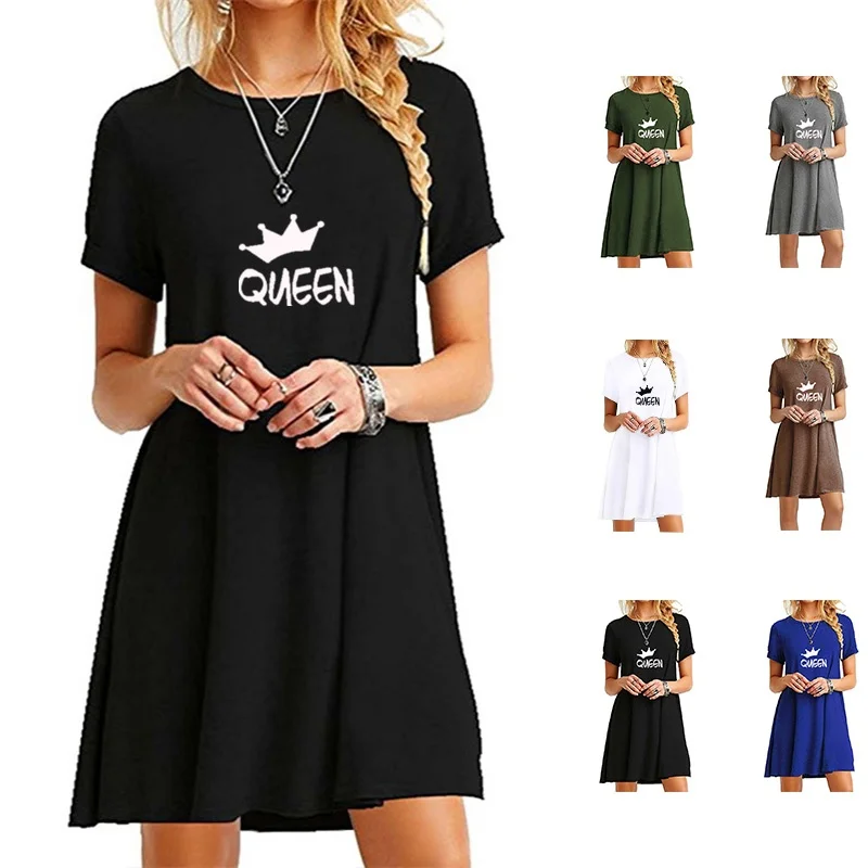 

Летнее платье средней длины с круглым вырезом и коротким рукавом