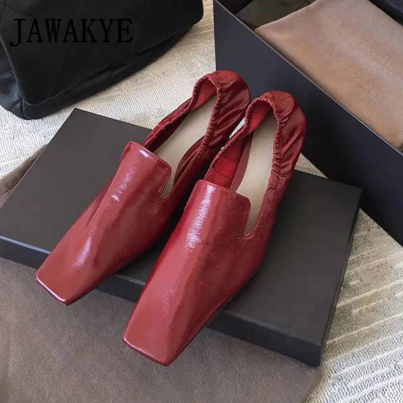 Туфли лодочки женские на низком каблуке котята эластичная резинка без застежки