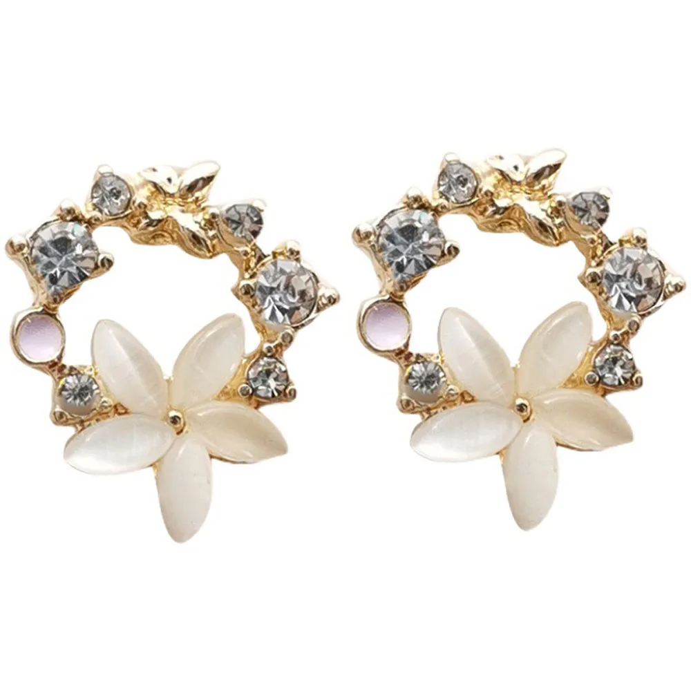 

In 2021 The New Style Cute Romantic Flower Earrings Shape Female Temperament Personality Charm Stud Earrings Jewelry Gifts