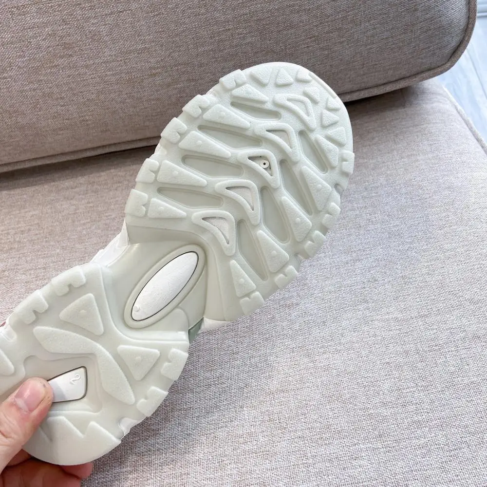 Женские туфли обувь для папы новинка 2020 Удобная Плетеная дышащая сетчатая с