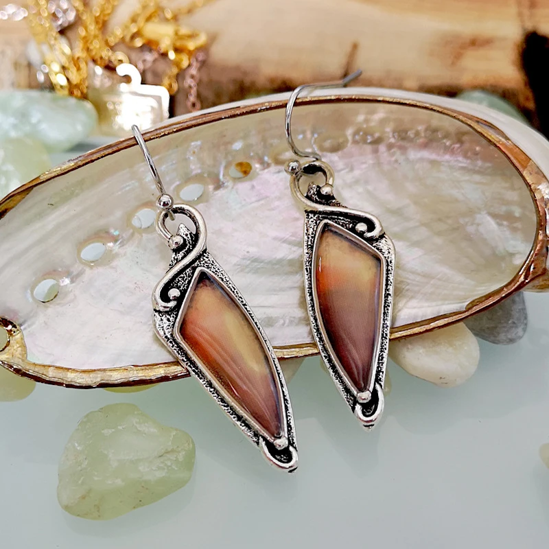 

Retro Style Creative Shell Earrings Bohemian Style Simple Floral Element Earrings Ladies Jewelry Party Accessories Best Gift