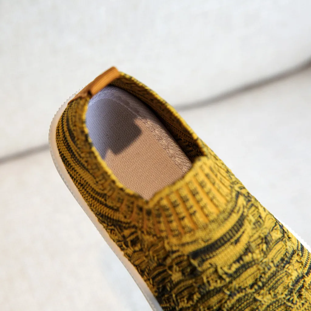 Toddler Rubber Sole Tennis Shoes Kids Girls Boys Mesh Breathable Slip On Loafers Shoes Infant Breathable needlework Sneakers