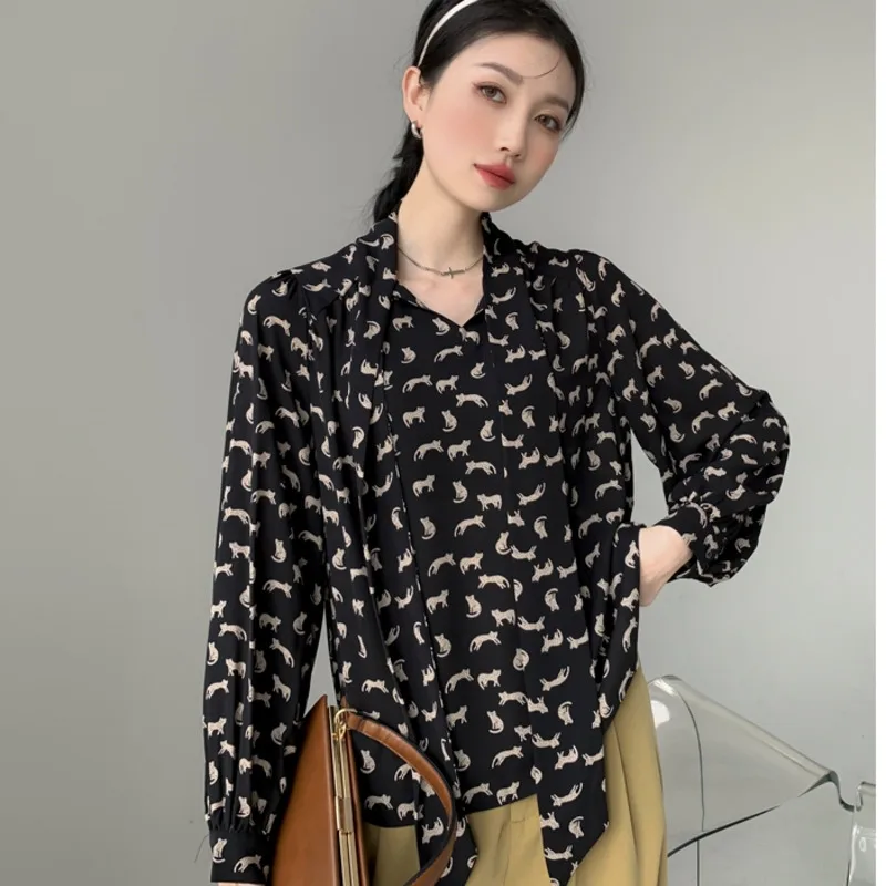 

LANMREM Black Printed Leopard Loose Top 2021 Spring Summer Female Fashion Temperament New Retro Long-sleeved Shirt 2D1358