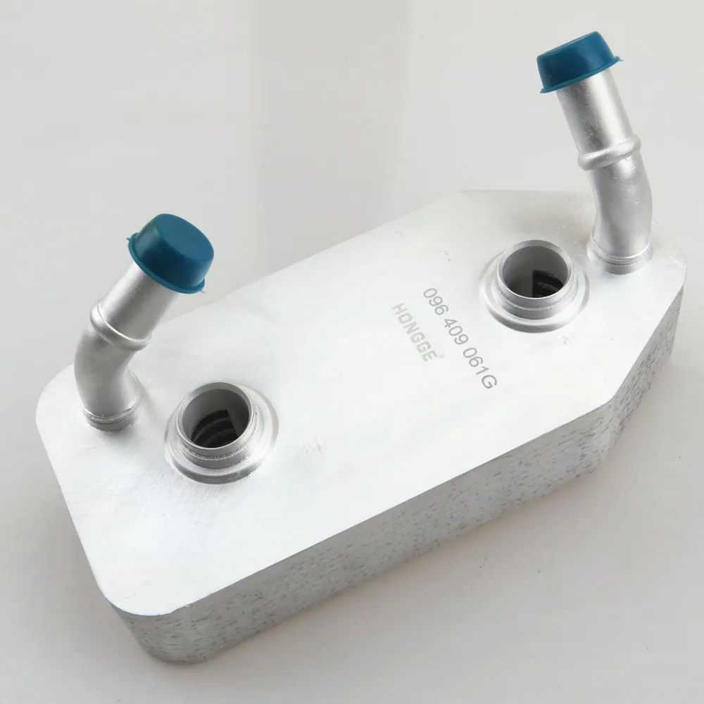 

HONGGE Engine 4SPD Transmission Oil Cooler For Rabbit EOS MK6 Golf MK5 MK6 Bora Beetle Caddy Sharan 096 409 061G