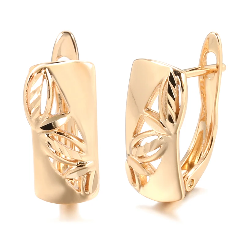 

Fashion Irregular Hollow Texture Clip Earrings 585 Rose Gold Symmetry Simple Golden Earrings Party Jewelry Girl Accessories Gift