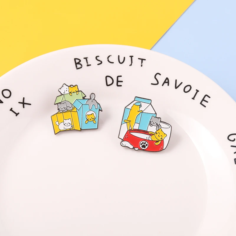 Эмалированные булавки с кошками в коробке молочная чашка аксессуары для