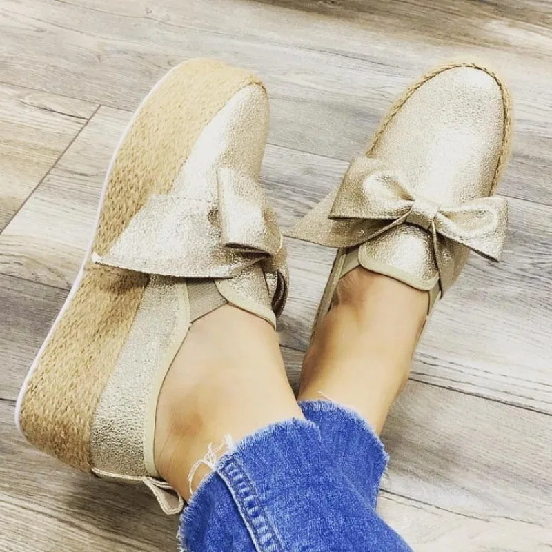 

2022 Spring and Autumn New Platform Platform Women's Shoes Casual Students Retro Rome Large Size Single Shoes Women's Shoes
