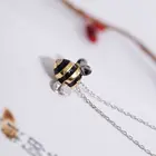 Ожерелья и подвески из серебра 2022 пробы с искусственными пчелами