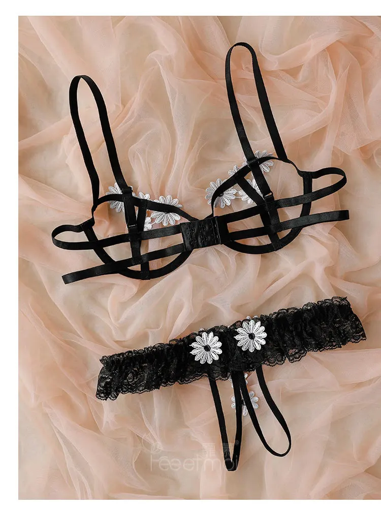 Sexy female sexy open file bare chest rim flower perspective bra set+ embroidery perspective split suit