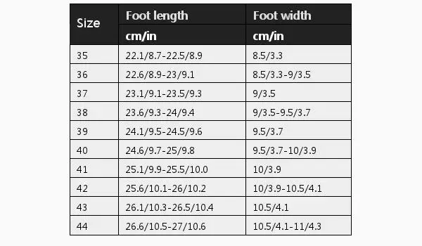 Однотонные кроссовки со шнуровкой и шипами повседневные Ботинки martin на плоской