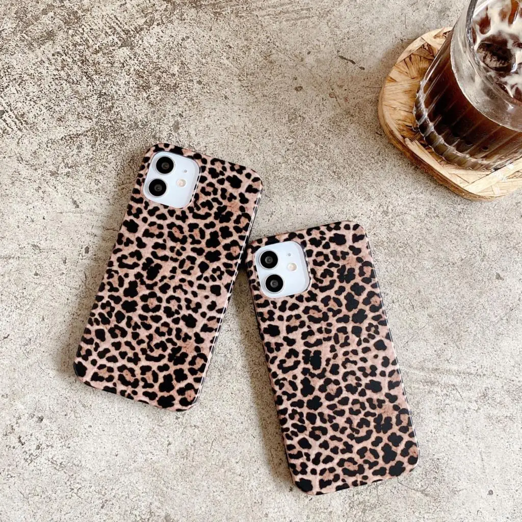 

Retro Little Leopard Print Suitable For Apple iPhone 12 Pro 7 8 Plus 11Pro Max X XS Mini XR Mobile Phone Case Female