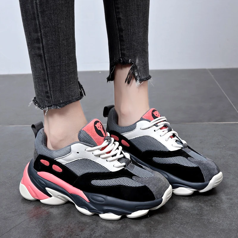 Новинка 2019 года женские кроссовки с красной пандой Осенняя обувь Повседневная на