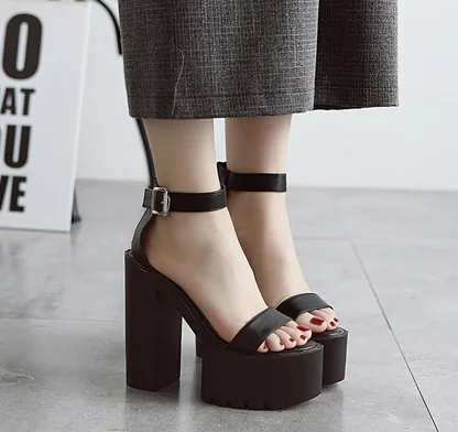 

2020 summer new one button thick heel open toe hate women's shoes high heel sandals banquet shoes