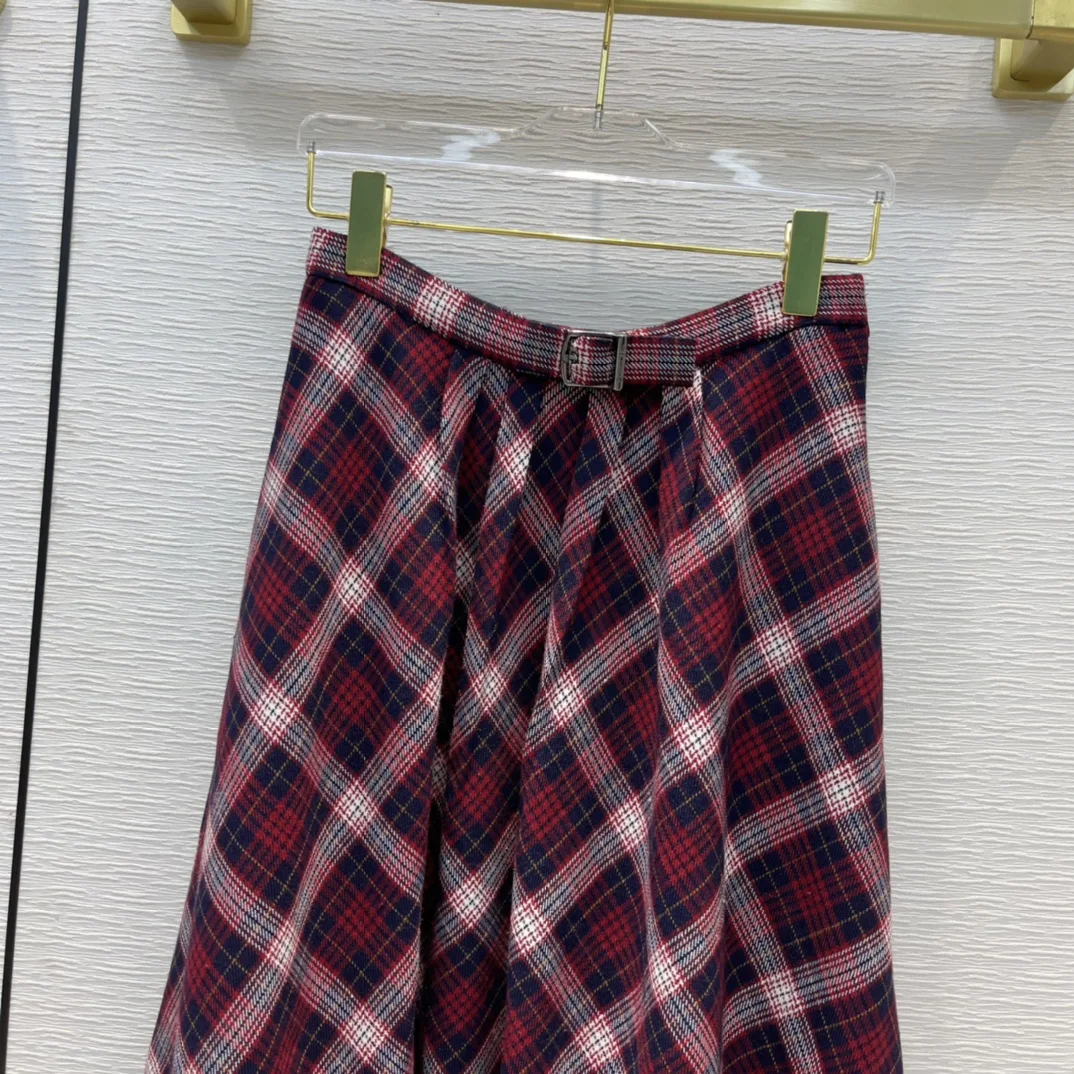 

Luxury Red Plaid Bra for Women Autumn New 2021 High-end Brand 100% Wool Short Camis Tank Holiday Beach Fashion Bra Camis Top