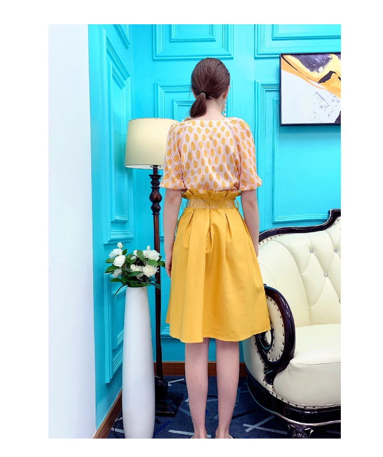 

Summer 2021 New V-Neck Single-Breasted Embroidered Flower Women Shirt + Bodycon High Waist Skirt With Belt Two-Piece Sets