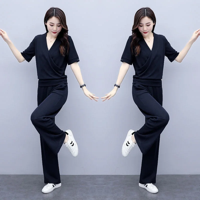 

2021 Summer Women Fashion Ice Silk Solid Casual 2 Piece Sets Half Sleeve Tops + High Waist Wide Leg Pants Two-piece Suit Y986