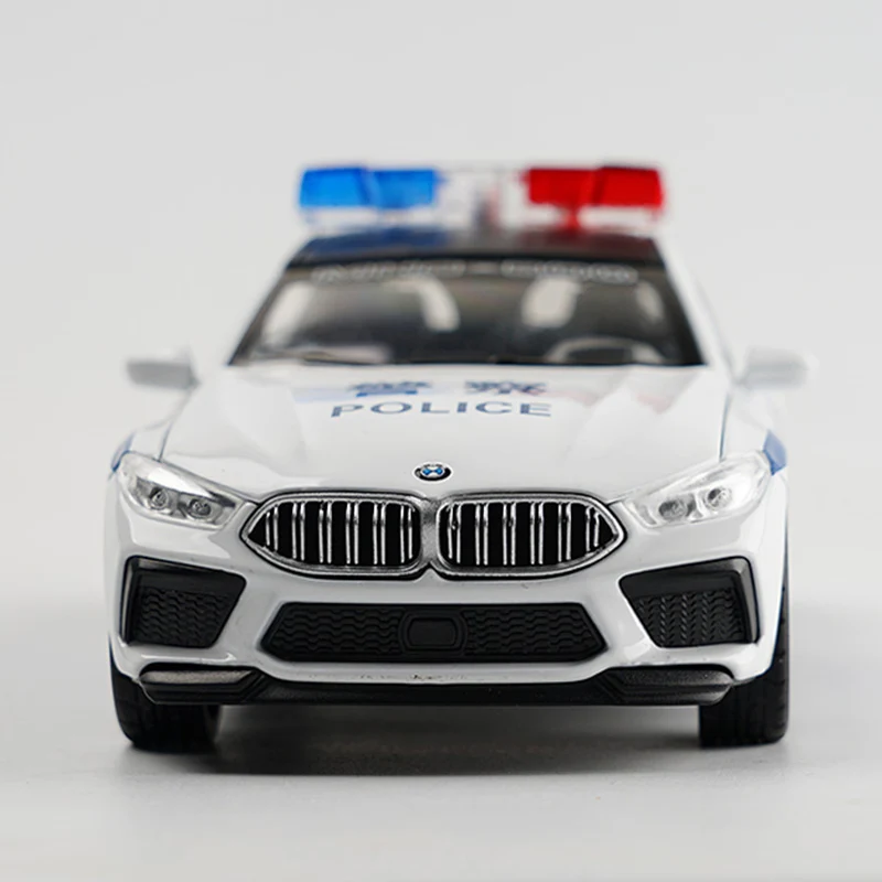 Модель автомобиля BMW M8 из сплава 1/32 масштаб | Игрушки и хобби