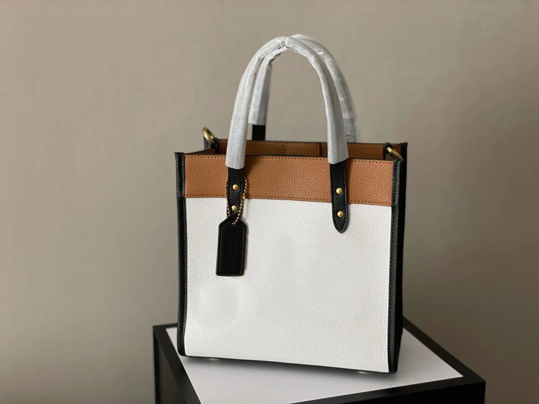 

2021 fashion shoulder bag female bag fashion all-match style noble temperament brand-name bag wallet lipstick bag