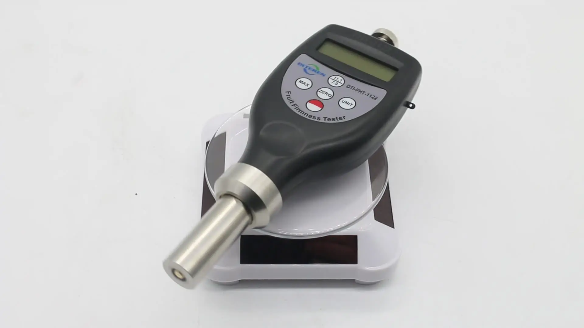 

High precision low power consumption diamond probe surface roughness tester
