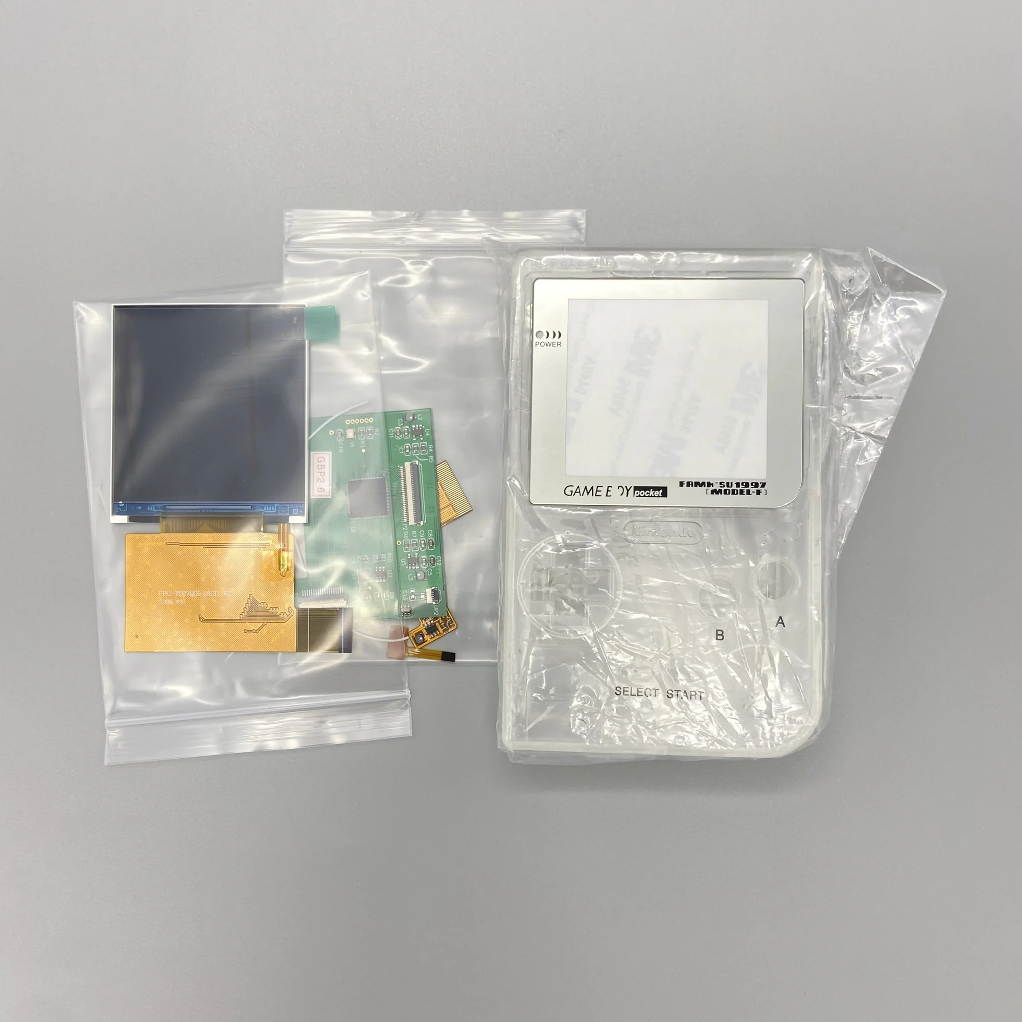 

Easy To Install 2.6-inch Full Size IPS High Brightness LCD With GBP Shell For Nintendo Gameboy Pocket GBP