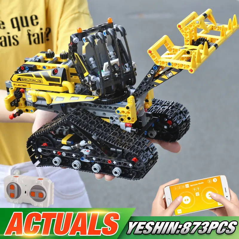 Высокотехнологичный автомобиль с дистанционным управлением и функцией