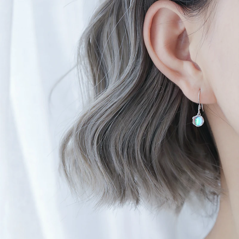 Женские серьги с лунным камнем серебряная Сережка голубыми пузырьками Аврора