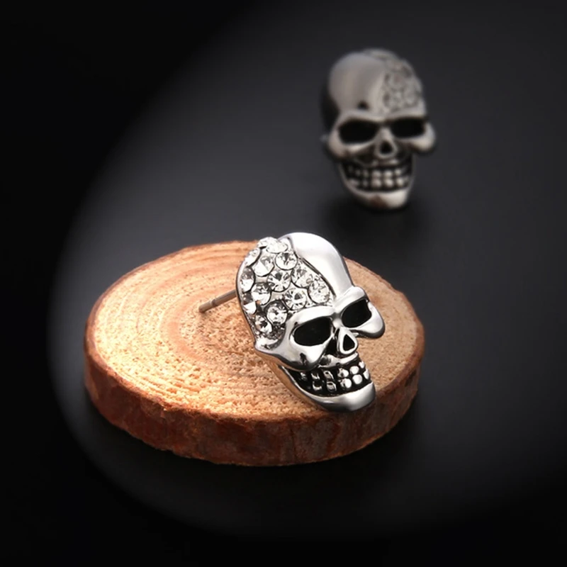 

87HC Retro And Skull Head Ear Piercing Stud Earrings Unique Dangler Ghost Studs