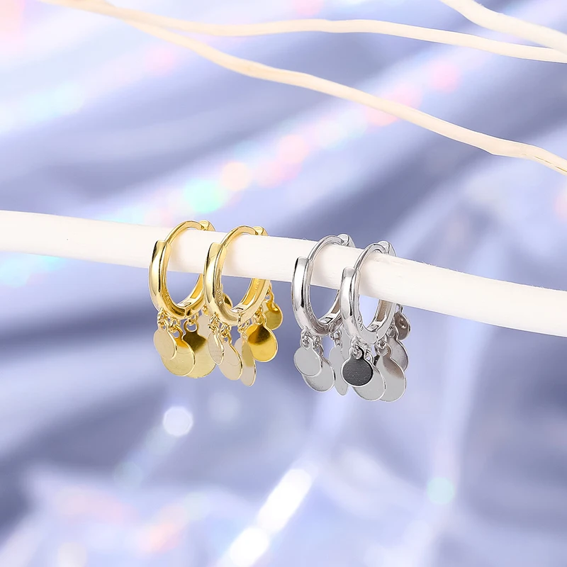 

2021 Fashion New Stud Earring Hoop Earrings Ear Buckle Round Disc Women Earrings Female Temperament Vintage Tassel Earrings Gift