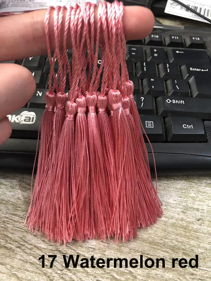 17 Watermelon red 32 шт., 32 цвета, 7 см, Висячие веревочки, шелковые кисточки, бахрома, шитье, Банг, кисточка для украшения ключей, кисточки для самостоятельного изготовления, Украшения, Аксессуары для штор - Цвет: 17 Watermelon red