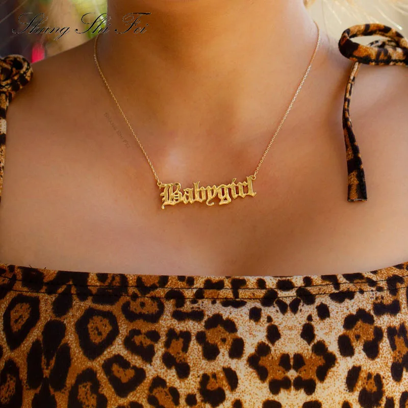 Кулон женский в готическом стиле украшение виде маленькой девочки на английском