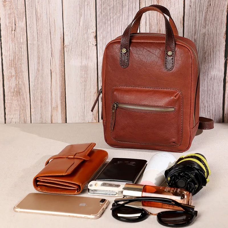 

2021 Women Genuine Leather Backpacks Rivet High Quality Female Fashion Small Backpack for Girls School Bag Travel Bagpack Ladies