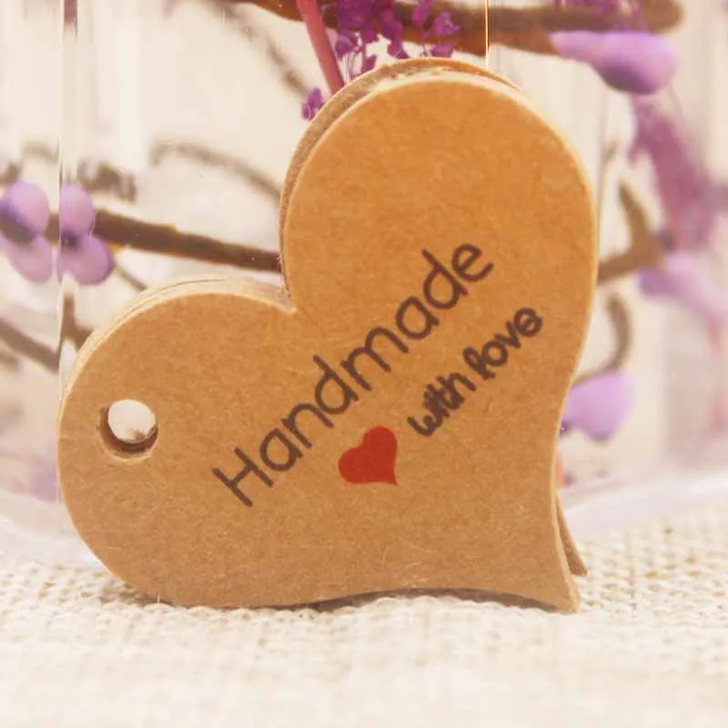 

100pcs White Kraft Red Heart Handmade Paper Tag Vintage Gift Tag Products Swing Handmade With Love Hang Tag
