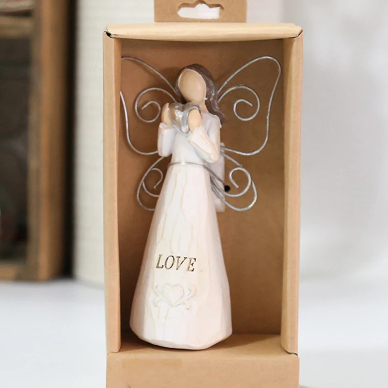 Статуэтка из смолы в скандинавском стиле с крыльями ангела |
