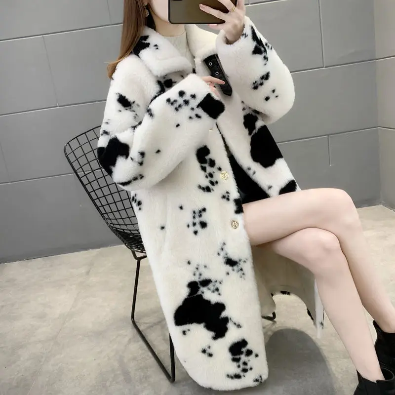 

2021 Autumn Winter Genuine Sheep Shearling Jackets Female Natural Wool Real Fur Long Overcoats Lady Print Thick Warm Parka K438