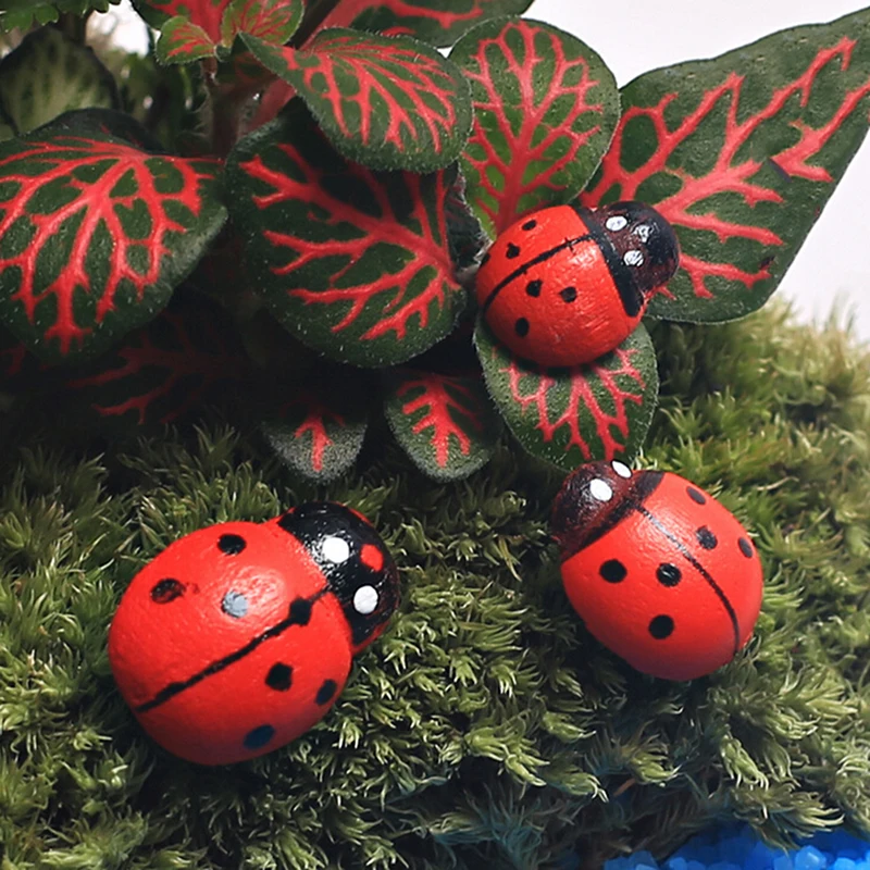 

10Pcs/pack Wooden Ladybird Sticker Children Kids Painted adhesive Back DIY Craft Home Party Holiday Decoration