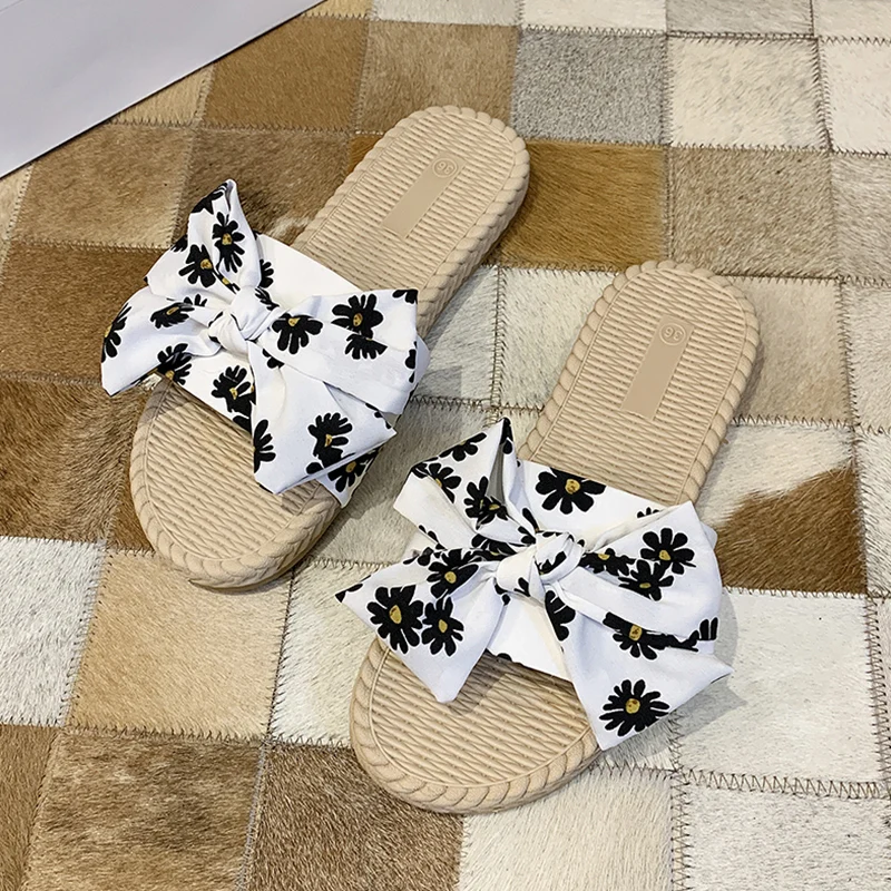 Босоножки женские универсальные с бантом модные сандалии на плоской подошве