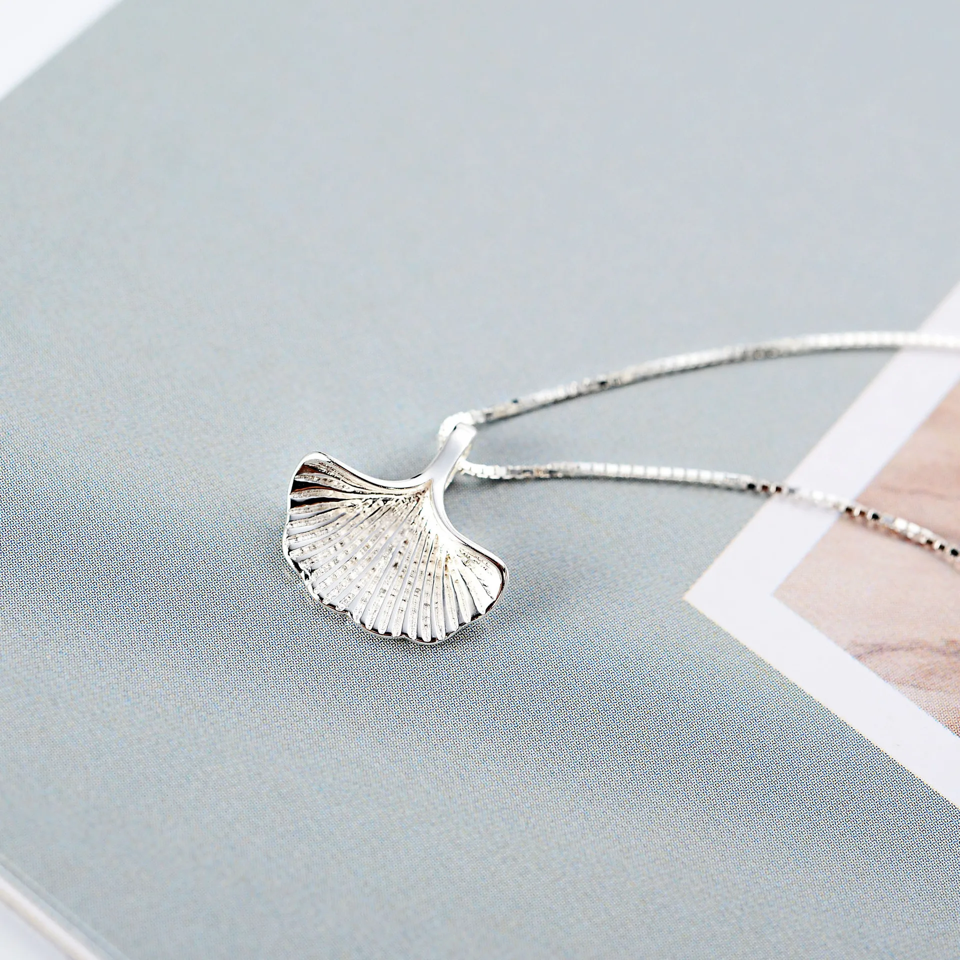 Kindey Ретро Винтажный серебряный цвет гинкго билоба колье с узором в виде листика