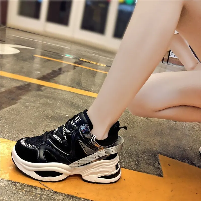 

Spring and Autumn 2020 new fashion women's shoes air matching color leisure sports shoes versatile Daddy shoes X583