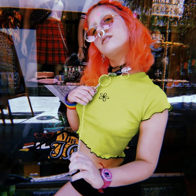 Харадзюку зеленая Цветочная вышитая укороченная футболка для женщин весна 2020