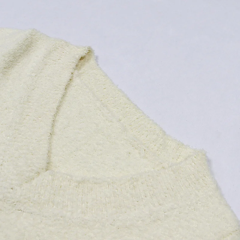 

Knitted Women Warm Cropped Sweaters Shorts Sets 2021 Autumn Flare Sleeve V-neck Top Slim Two Piece Set Lady Casual Fashion Suit