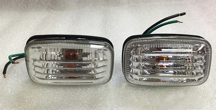 

Fender light side lamp turn signal for Toyota Land Cruiser LC76 LC80 LC90 LC100 LX470 2700 3400 4500 4700, 2 pcs