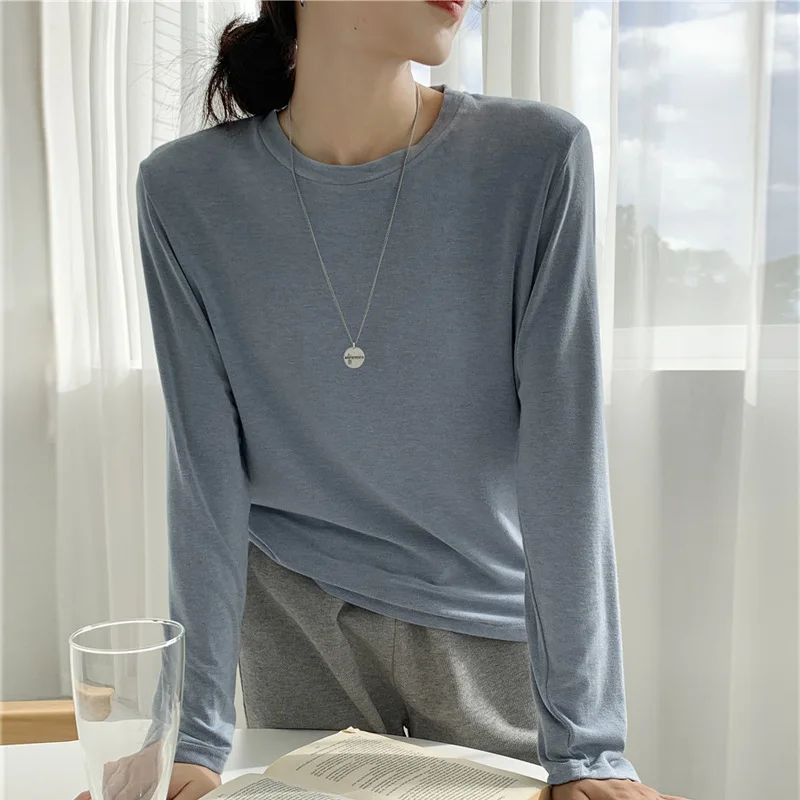 

Женская одежда WHOUARE, осенняя тонкая трикотажная рубашка с круглым вырезом и длинными рукавами, женский эластичный Топ, футболки