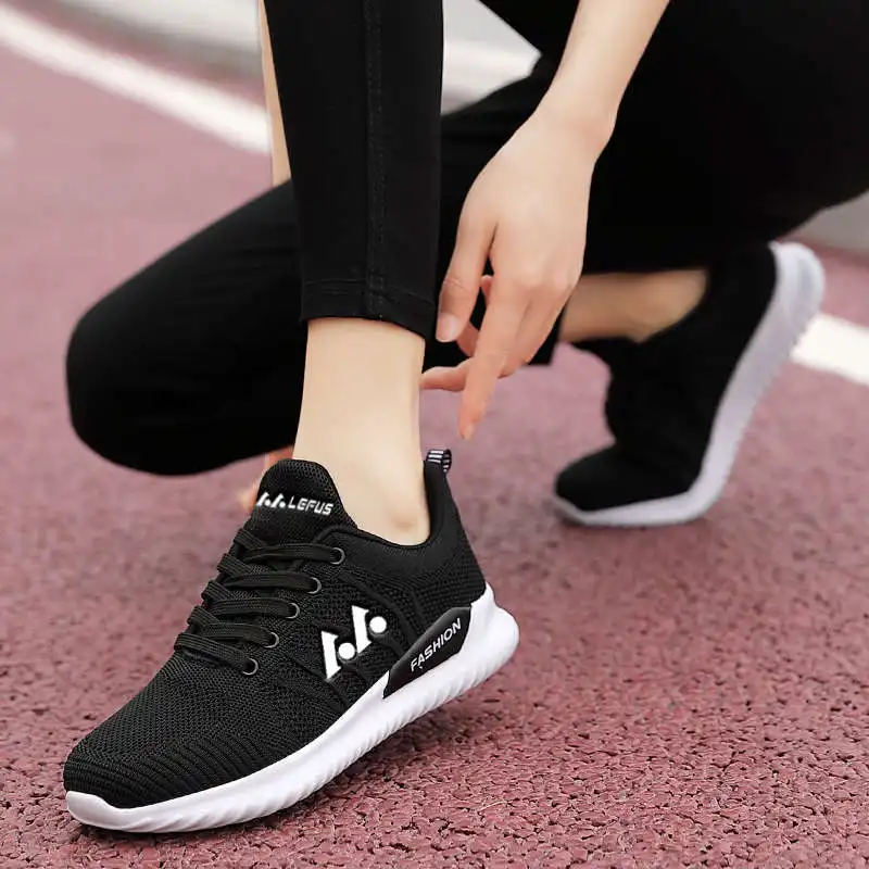 

Кроссовки спортивные женские, амортизирующие, на платформе, размер 39