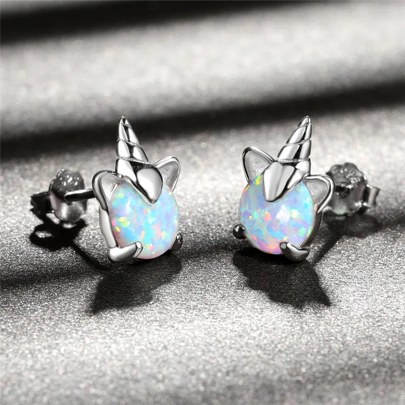 Женские серьги-гвоздики из серебра 925 пробы с голубым и белым огненным опалом |