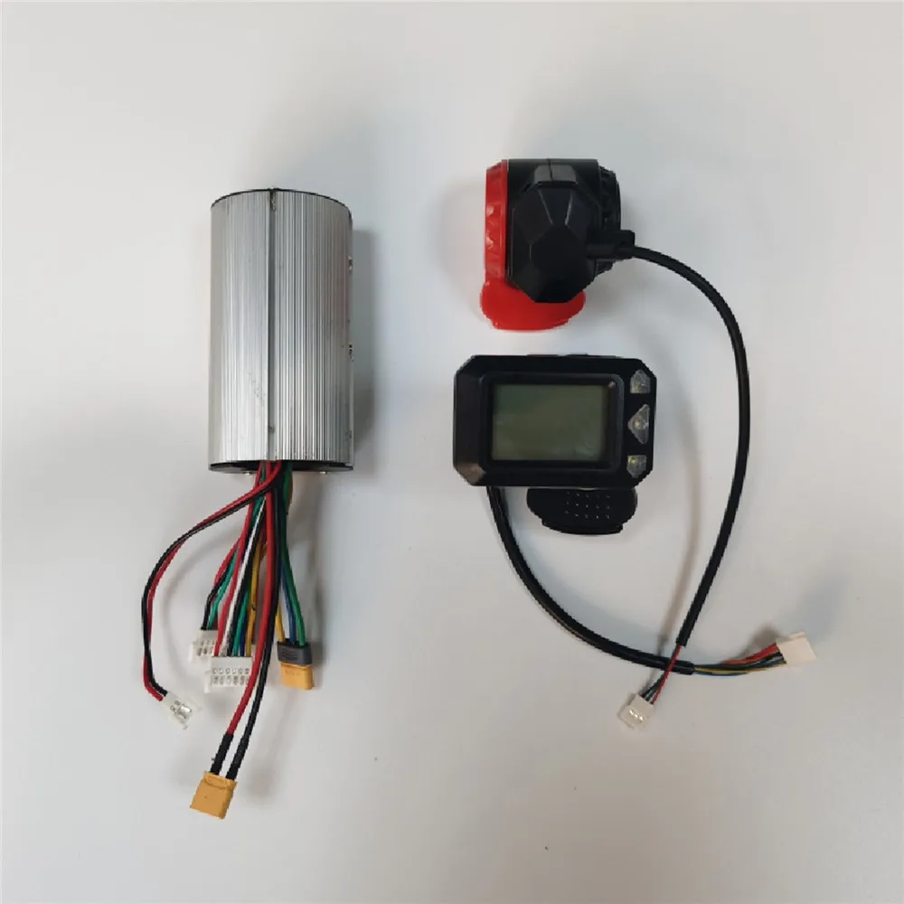 

Professional 24V 36V Aluminum Brushless Motor Controller LCD Display Brake Accelerator Throttle Controller for Electric Scooter