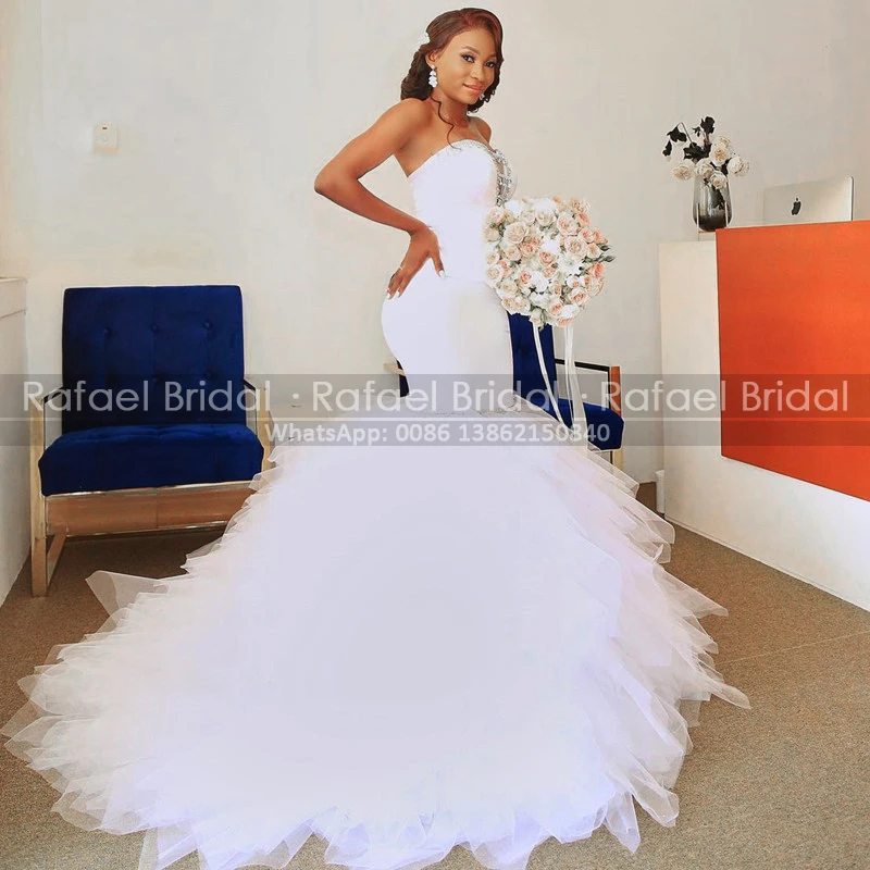 

Puffy Tiered Mermaid Wedding Dress With Crystal 2021 New White Tulle Strapless Long Sweep Train Nigeria Women Bridal Dresses