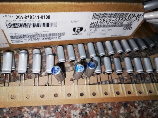 30 шт 1000 мкФ 16V японские NIPPON твердотельные конденсаторы 16V1000uf 8*20 PSG low ESR Бесплатная